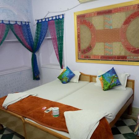 Ratan Hostel Jaisalmer Esterno foto