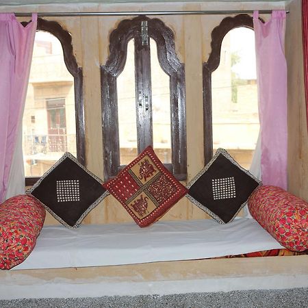 Ratan Hostel Jaisalmer Esterno foto