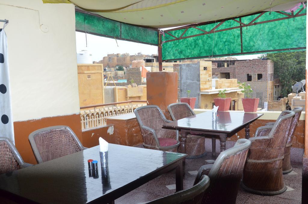 Ratan Hostel Jaisalmer Esterno foto