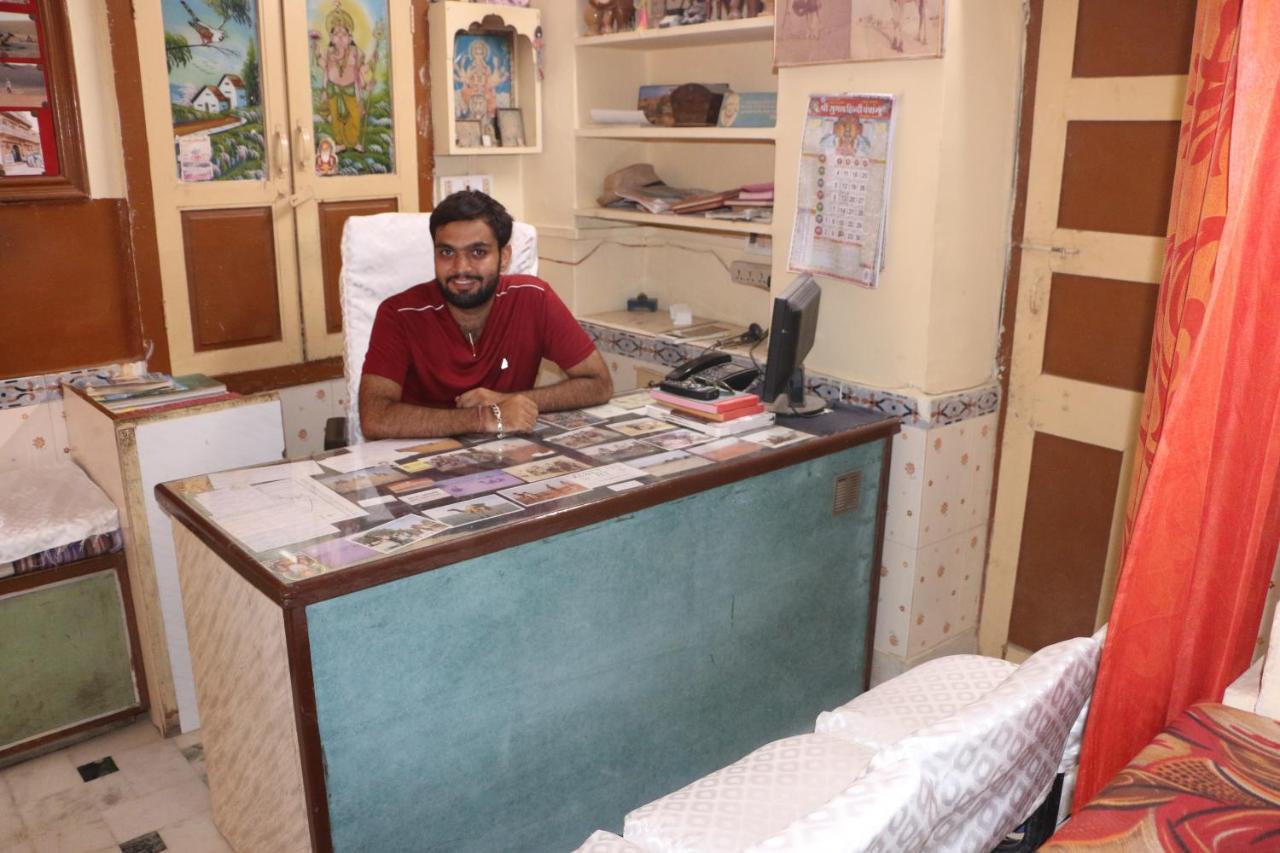 Ratan Hostel Jaisalmer Esterno foto